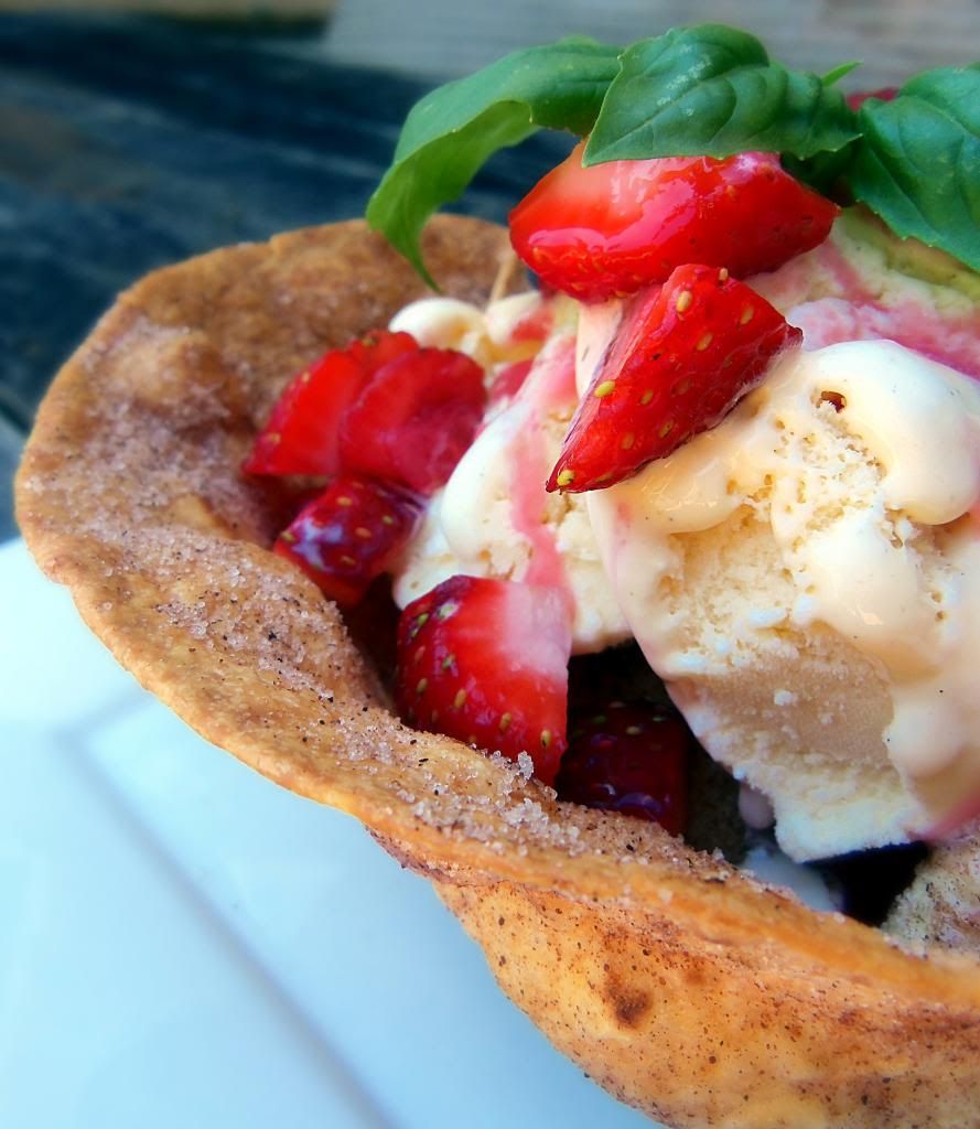 3squeezes Cinnamon Sugar Tortilla Ice Cream Bowls